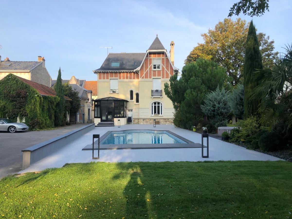 Le Pavillon De Nathalie Hotel Isles-sur-Suippe Luaran gambar