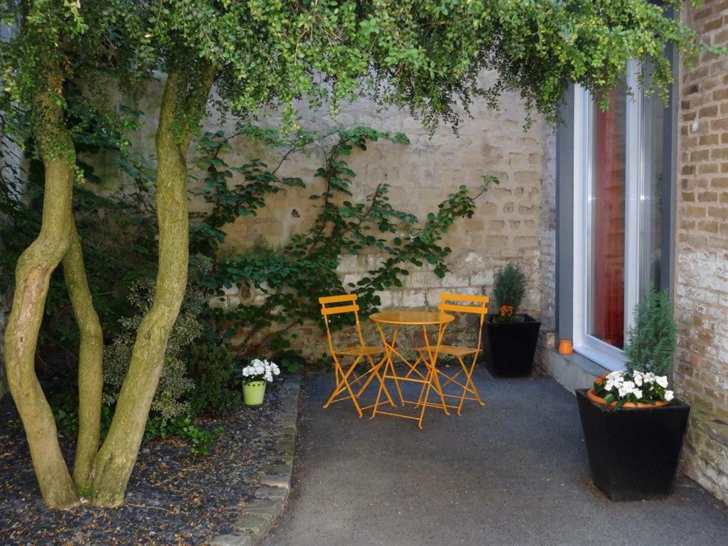 Le Pavillon De Nathalie Hotel Isles-sur-Suippe Luaran gambar